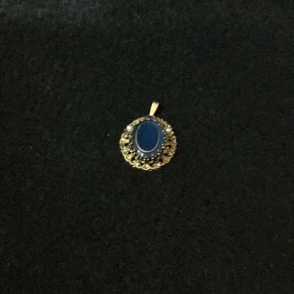 Vintage golden and blue stone pendant - Picture 1 of 4